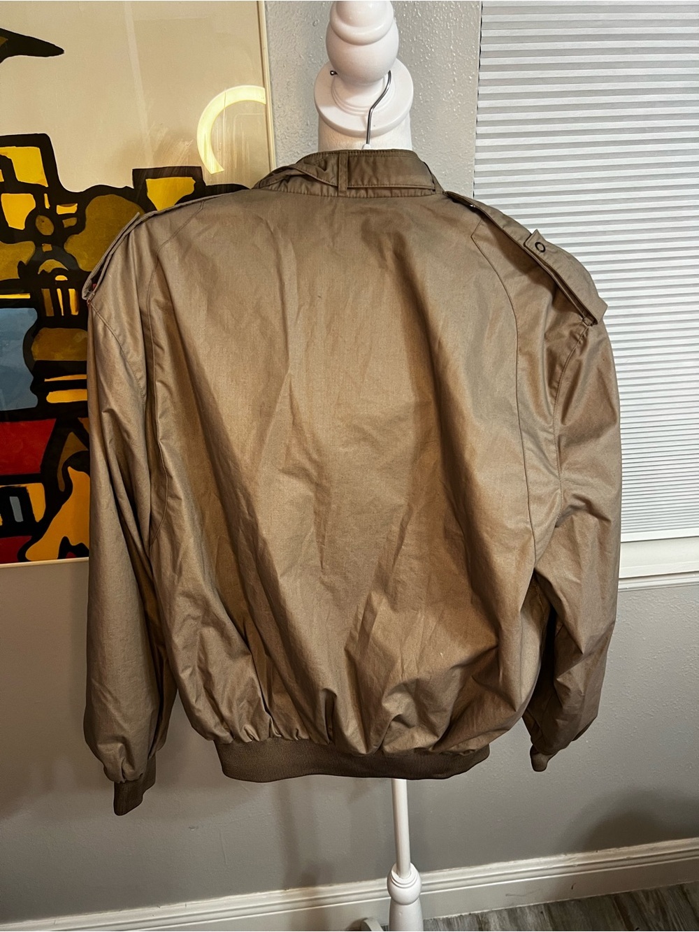 Vintage 80S Thailand Members Only
Cream Jacket 38 Or Medium - Picture 9 of 14